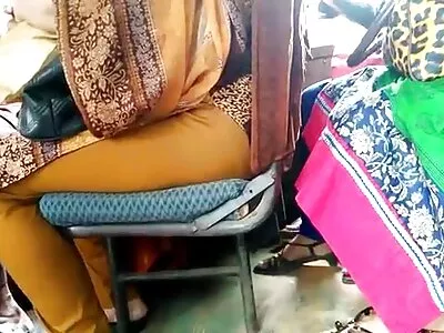 ਸਿੰਗੜੀ ਕਿਸ਼ੋਰ ਗੁਦਾ ਵੱਜੀ
